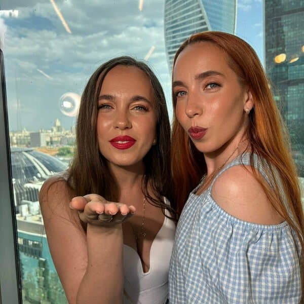Сестры Каратыгины
