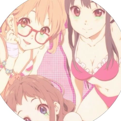 >_<